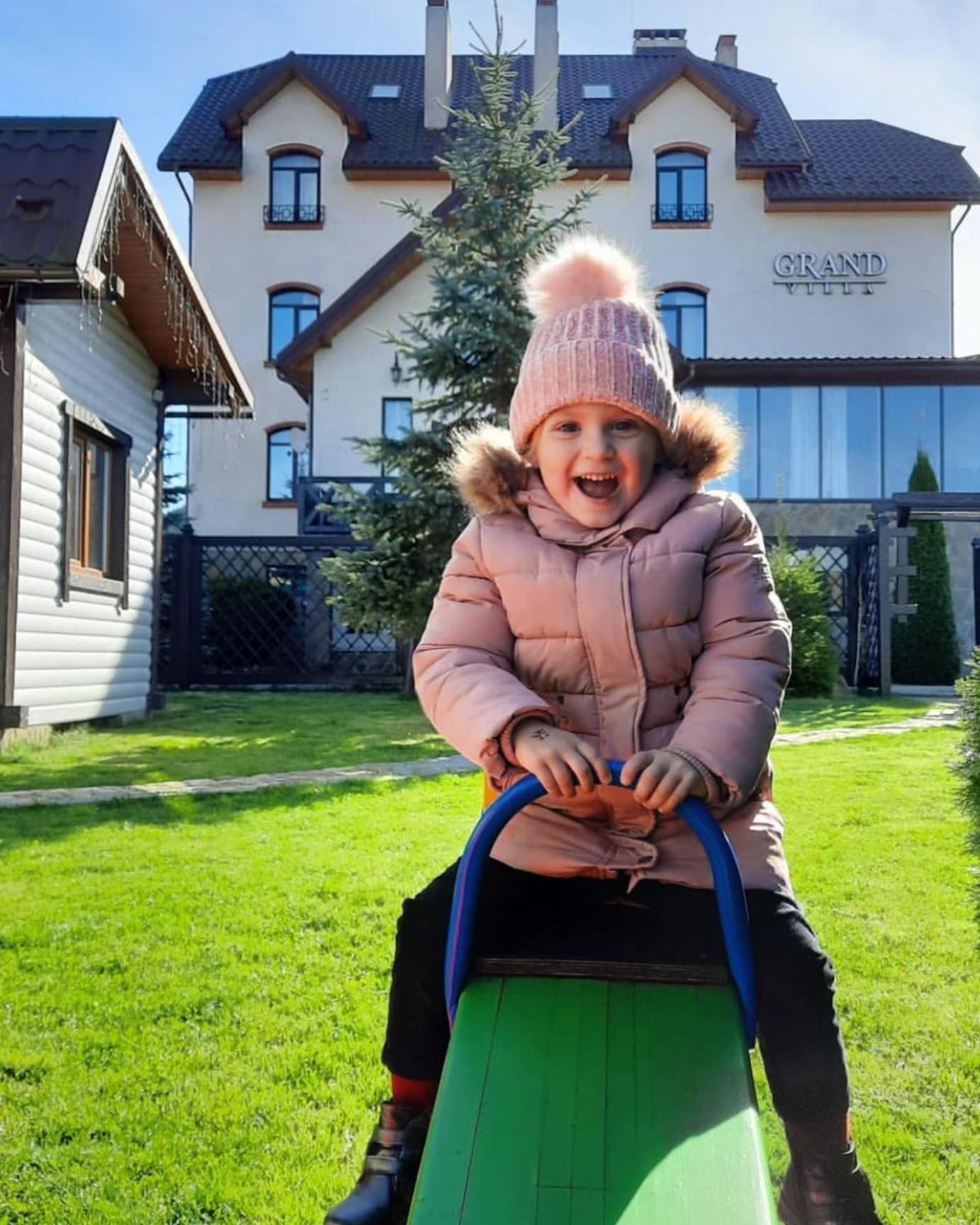 Villa Grand Skhidnytsia 외부 사진