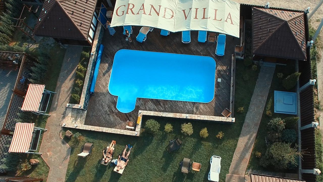 Villa Grand Skhidnytsia 외부 사진